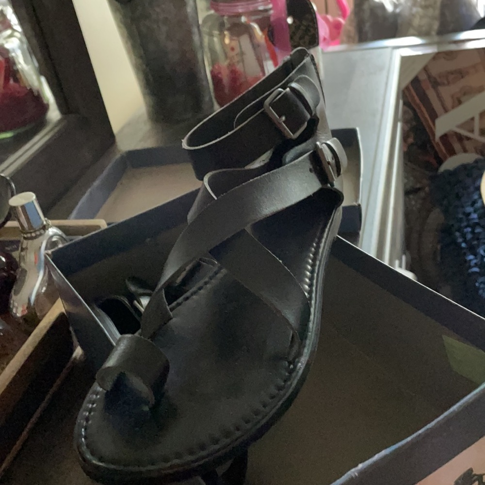 Good condition - Picture 2 of 3